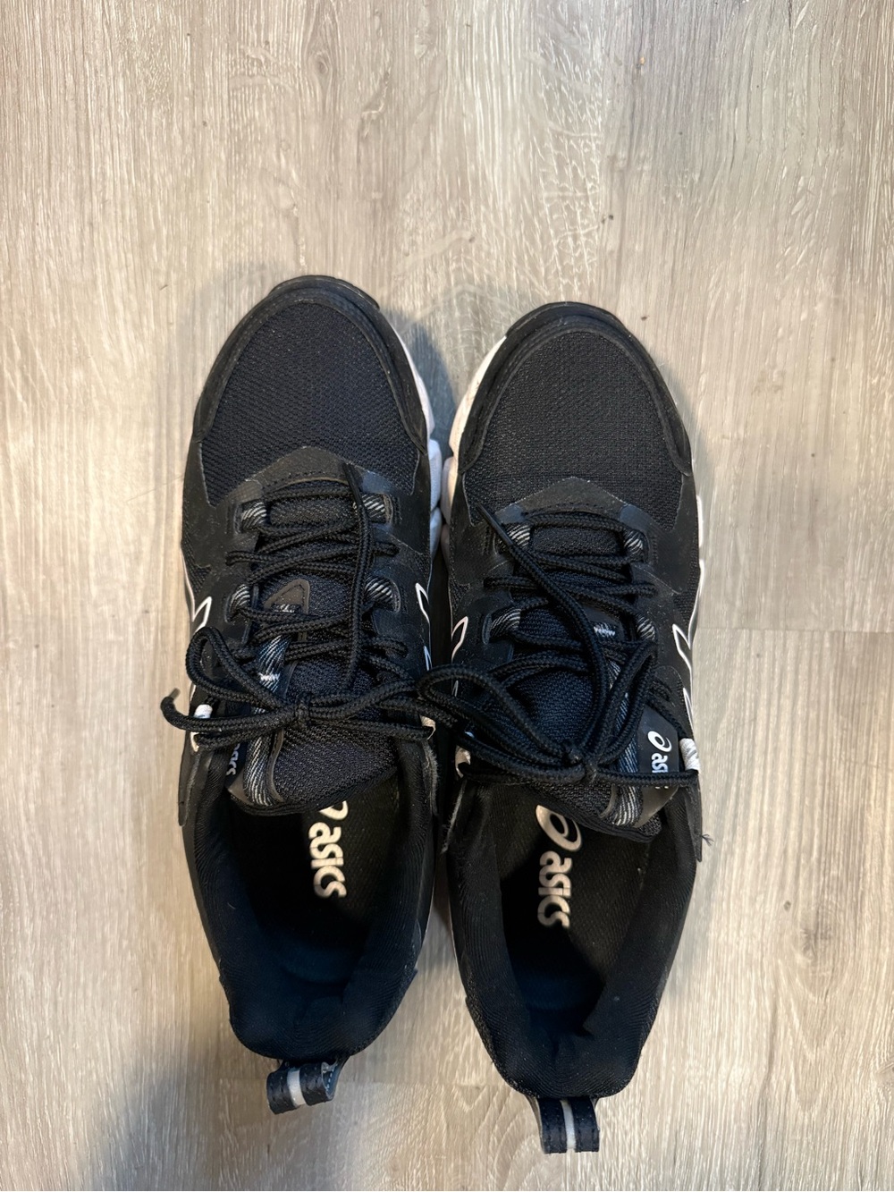 ASICS Women's Black Athletic Sneakers GEL-QUANTUM 180 Size 9